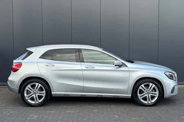 Mercedes-Benz GLA-Klasse (2019) thumbnail 2