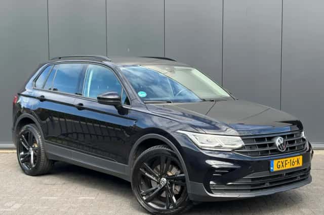 Volkswagen Tiguan (2021) thumbnail 1