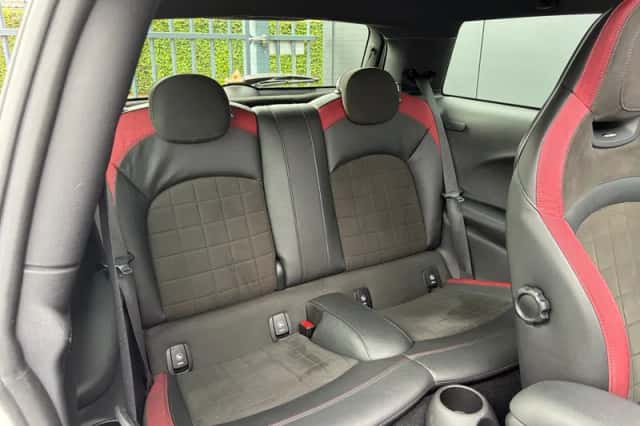 MINI John Cooper Works (2015) thumbnail 4