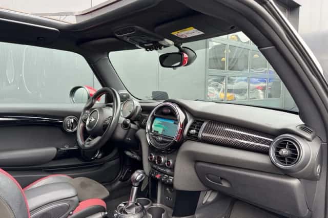 MINI John Cooper Works (2015) thumbnail 5