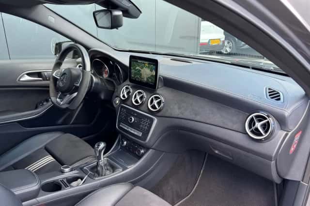 Mercedes-Benz A-Klasse (2017) thumbnail 5