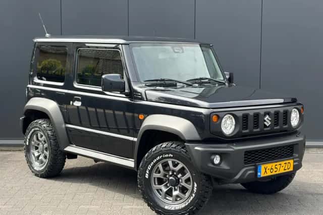Suzuki Jimny (2020) thumbnail 1