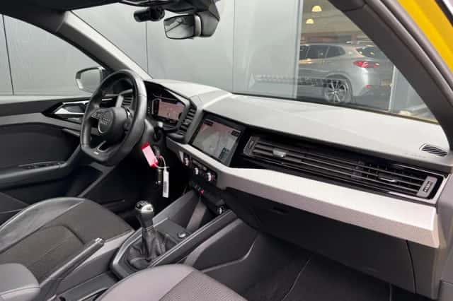 Audi A1 (2019) thumbnail 6