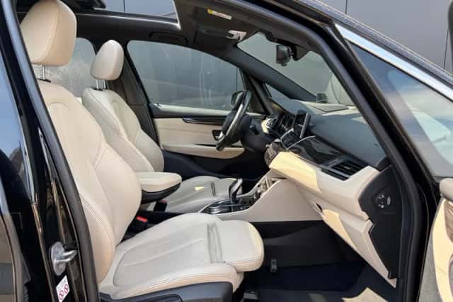 BMW 2-Serie Active Tourer (2019) thumbnail 3