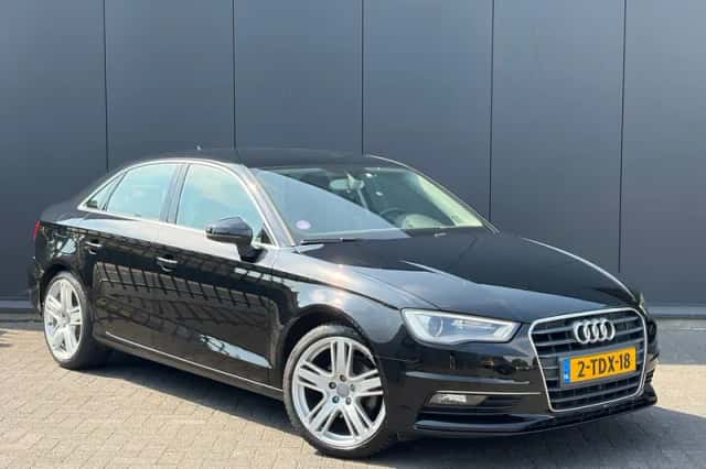 Audi A3 (2014) thumbnail 1