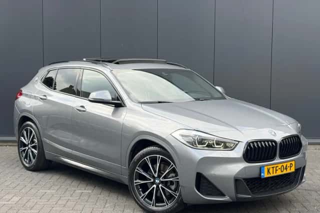 BMW X2 (2021) thumbnail 1
