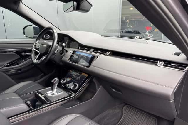 Land Rover Range Rover Evoque (2022) thumbnail 5
