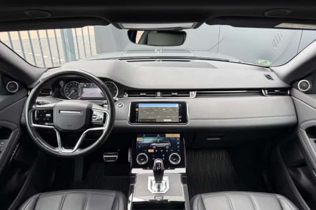 Land Rover Range Rover Evoque (2022) thumbnail 6