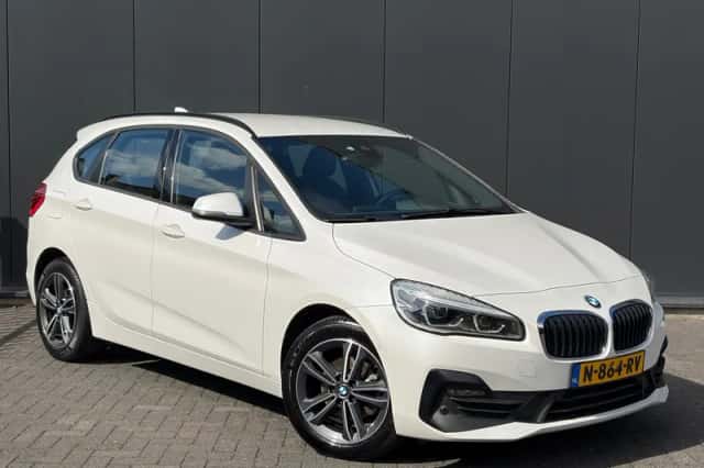 BMW 2-Serie Active Tourer (2019) thumbnail 1
