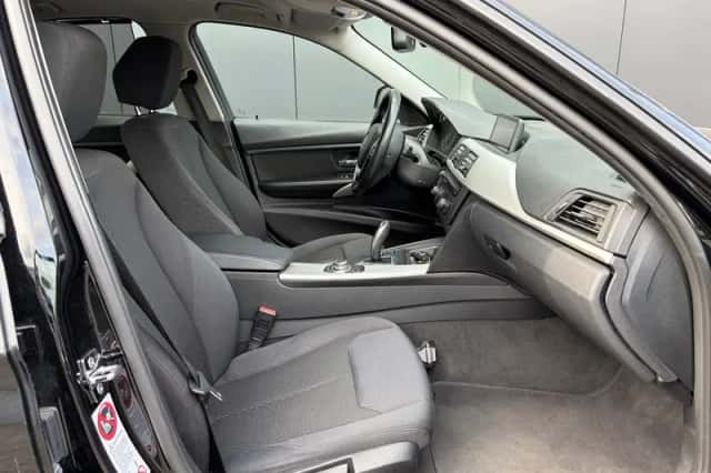BMW 3-Serie (2012) thumbnail 3