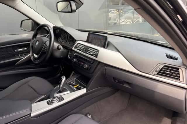 BMW 3-Serie (2012) thumbnail 5