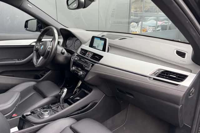 BMW X2 (2019) thumbnail 6