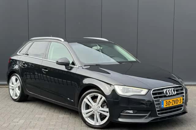 Audi A3 (2013) thumbnail 1