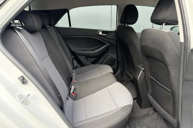 Hyundai i20 (2020) thumbnail 5