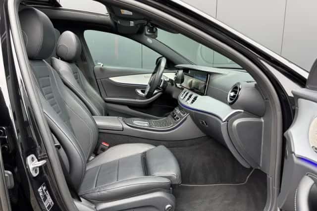 Mercedes-Benz E-Klasse (2022) thumbnail 3