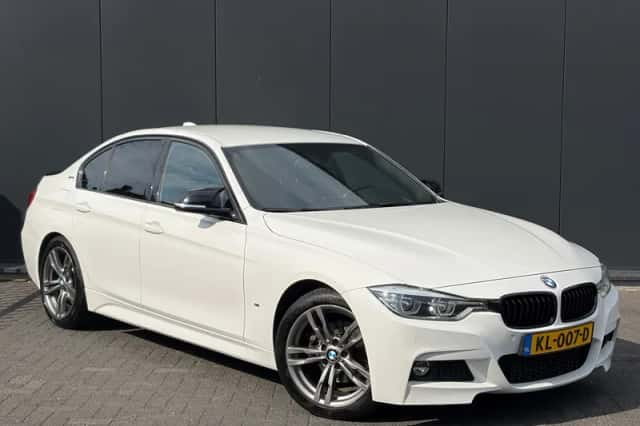BMW 3-Serie (2016) thumbnail 1