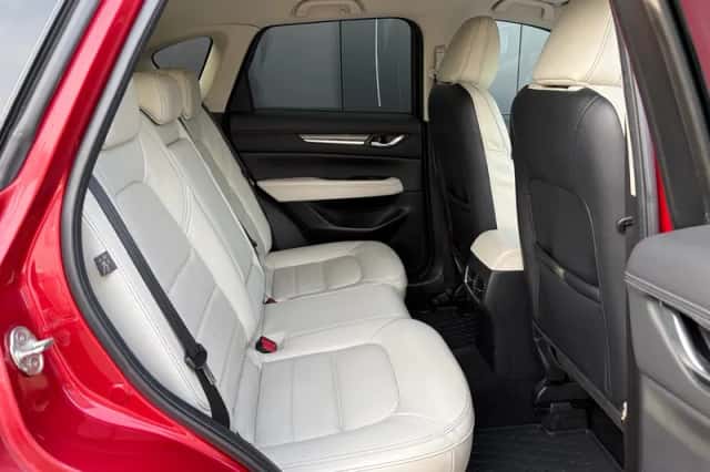 Mazda CX-5 (2017) thumbnail 4