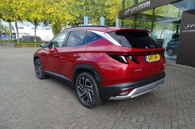 Hyundai Tucson (2024) thumbnail 4