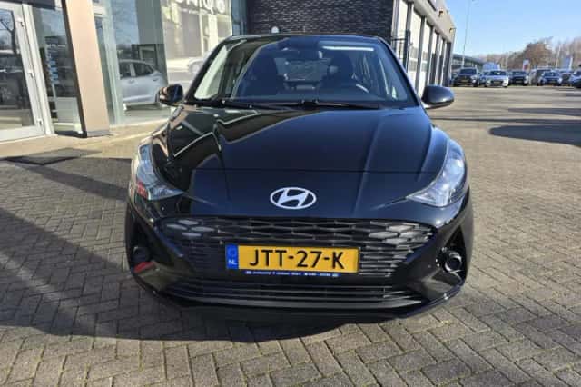 Hyundai i10 (2025) thumbnail 3