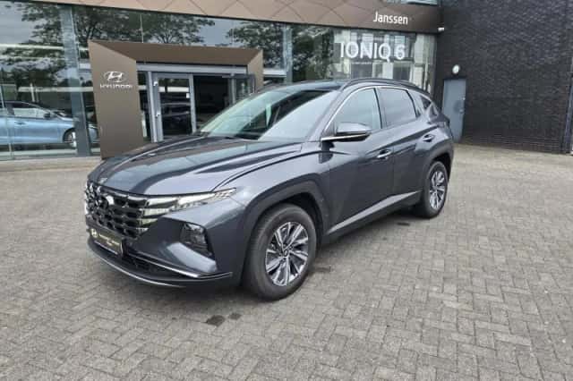 Hyundai Tucson (2024) thumbnail 1