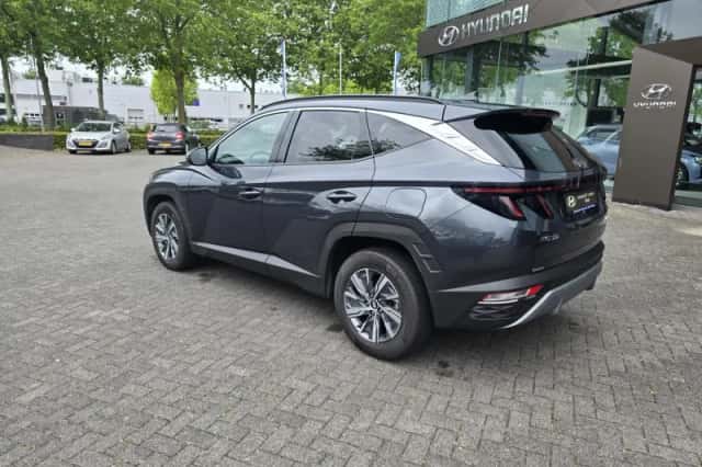 Hyundai Tucson (2024) thumbnail 4