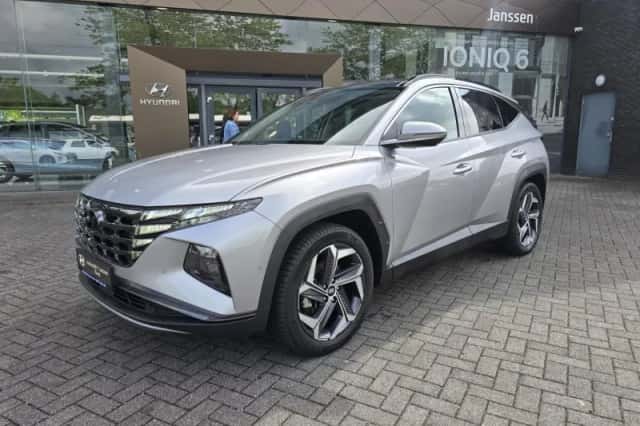 Hyundai Tucson (2023) thumbnail 1