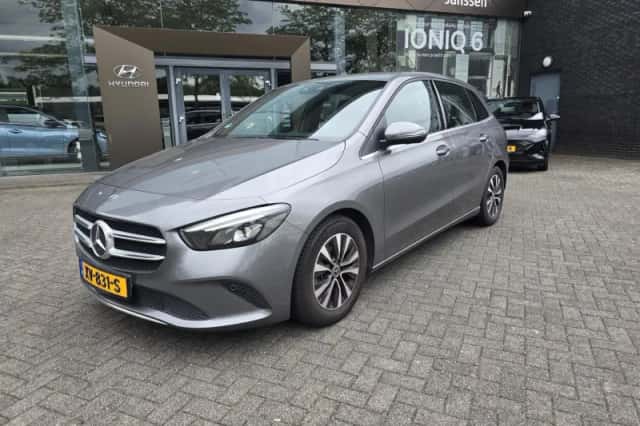 Mercedes-Benz B-Klasse (2019) thumbnail 1