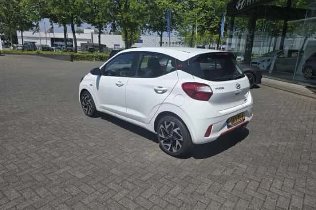Hyundai i10 (2021) thumbnail 4