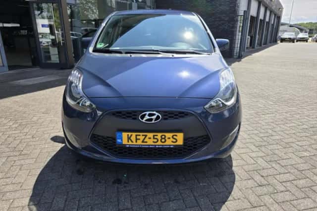 Hyundai ix20 (2017) thumbnail 3