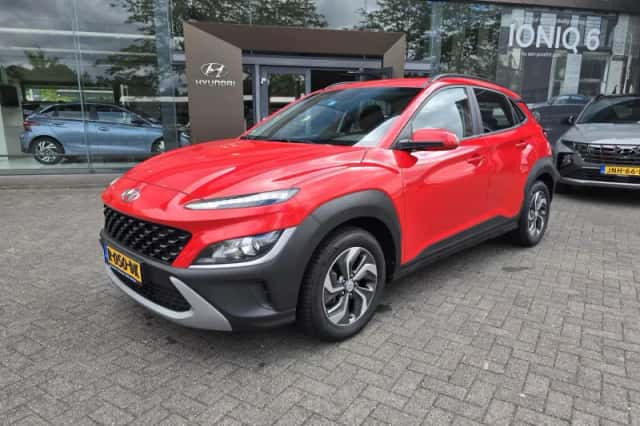 Hyundai Kona (2021) thumbnail 1