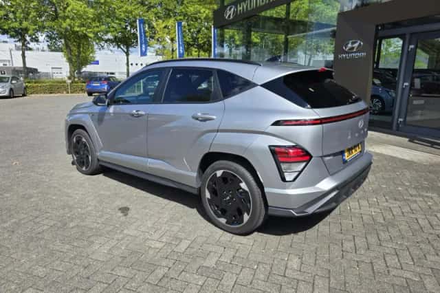 Hyundai Kona (2025) thumbnail 4