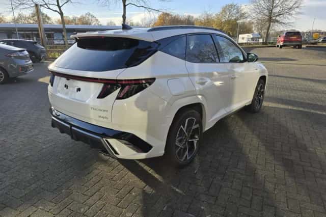 Hyundai Tucson (2025) thumbnail 5