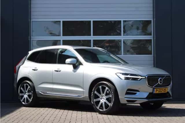 Volvo XC60 (2019) thumbnail 1