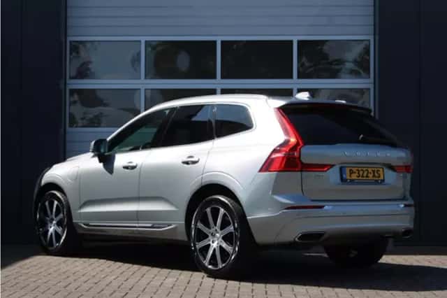 Volvo XC60 (2019) thumbnail 4
