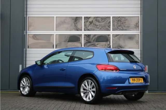 Volkswagen Scirocco (2009) thumbnail 4