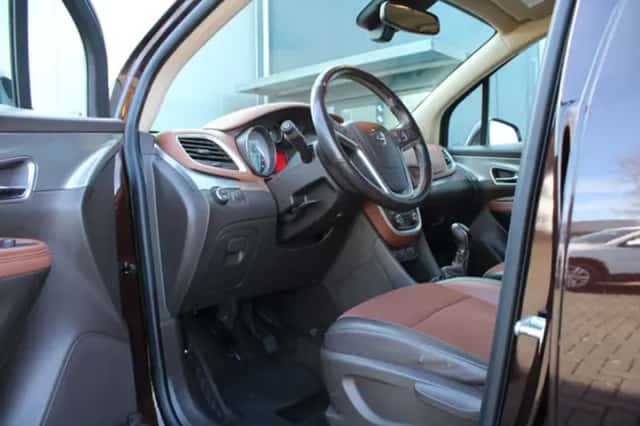 Opel Mokka (2013) thumbnail 5