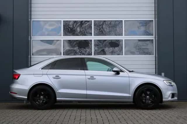 Audi A3 (2017) thumbnail 2