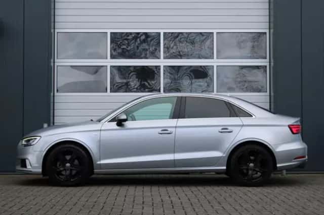Audi A3 (2017) thumbnail 3