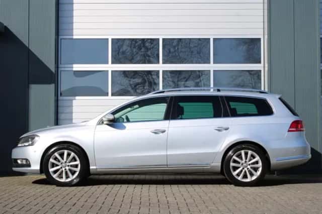 Volkswagen Passat (2013) thumbnail 3
