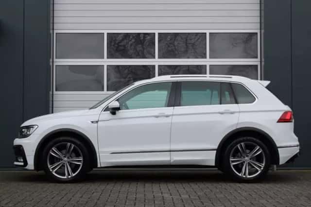 Volkswagen Tiguan (2016) thumbnail 3