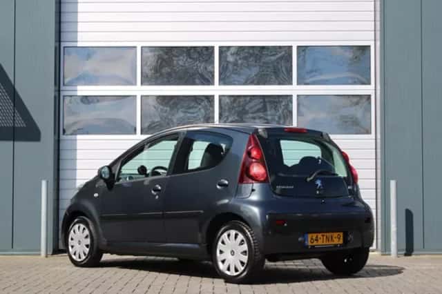 Peugeot 107 (2012) thumbnail 4