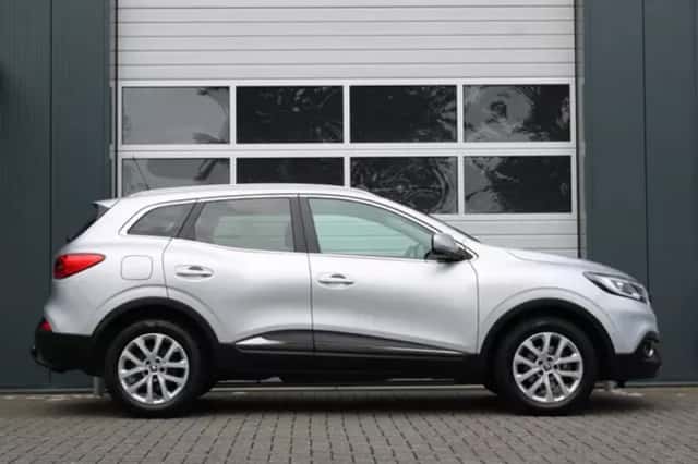 Renault Kadjar (2016) thumbnail 2