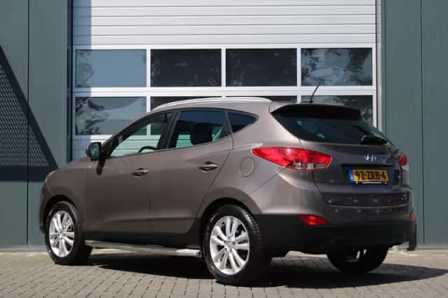 Hyundai ix35 (2013) thumbnail 4