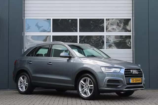 Audi Q3 (2018) thumbnail 1