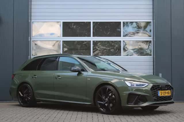 Audi A4 (2024) thumbnail 1