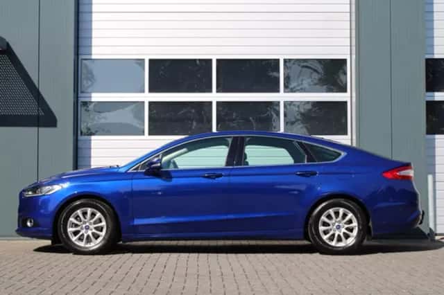 Ford Mondeo (2016) thumbnail 3
