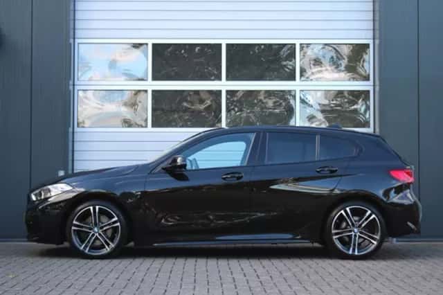 BMW 1-Serie (2020) thumbnail 3