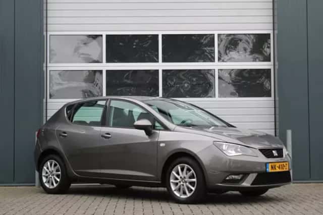 SEAT Ibiza (2016) thumbnail 1