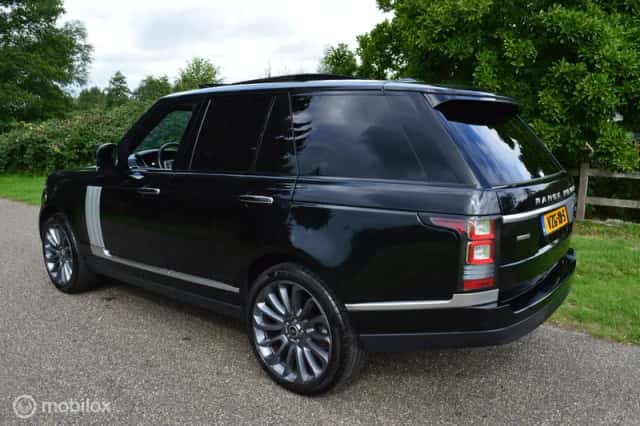Land Rover Range Rover (2013) thumbnail 3