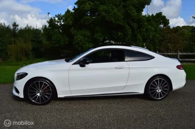 Mercedes-Benz C-Klasse (2017) thumbnail 2